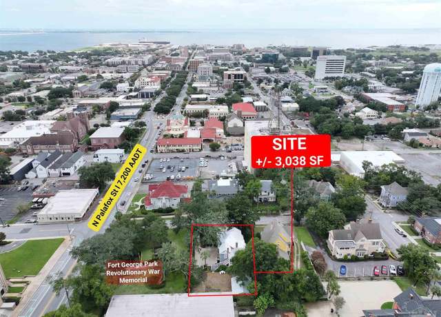 Property at 16 W La Rua St, Pensacola, FL 32501, 5 beds, 3 baths