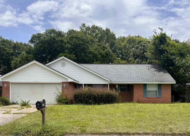 Property at 5582 Berrybrook Crk, Milton, FL 32571, 3 beds, 2 baths