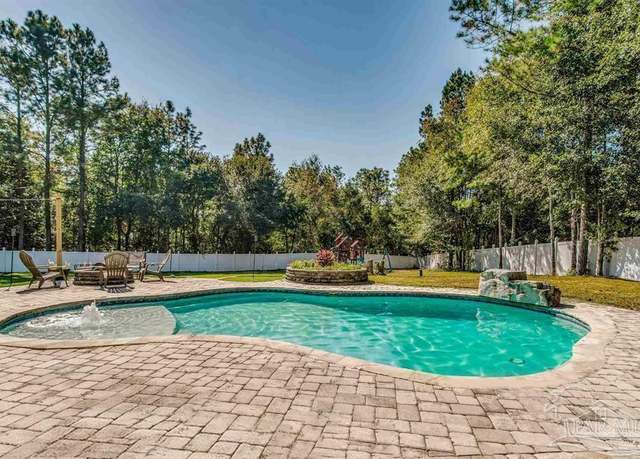Property at 2685 Segrest Rd, Pace, FL 32571, 4 beds, 3.5 baths