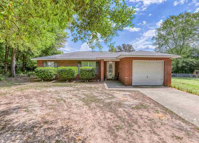 Property at 5264 Sewell Rd, Milton, FL 32570, 3 beds, 2 baths