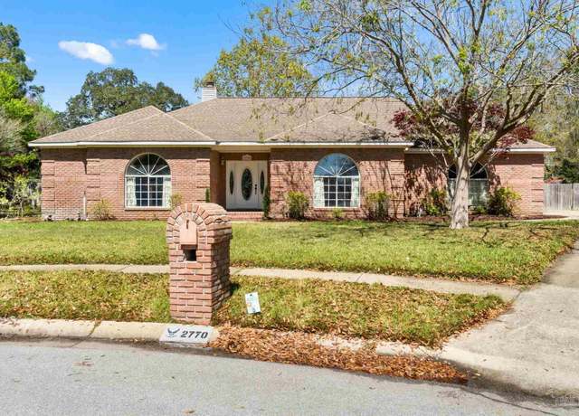 Property at 2770 Semoran Cir, Pensacola, FL 32504, 4 beds, 2.5 baths