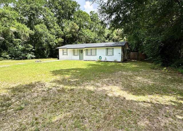 Property at 1410 E Burgess Rd, Pensacola, FL 32504, 4 beds, 1 bath
