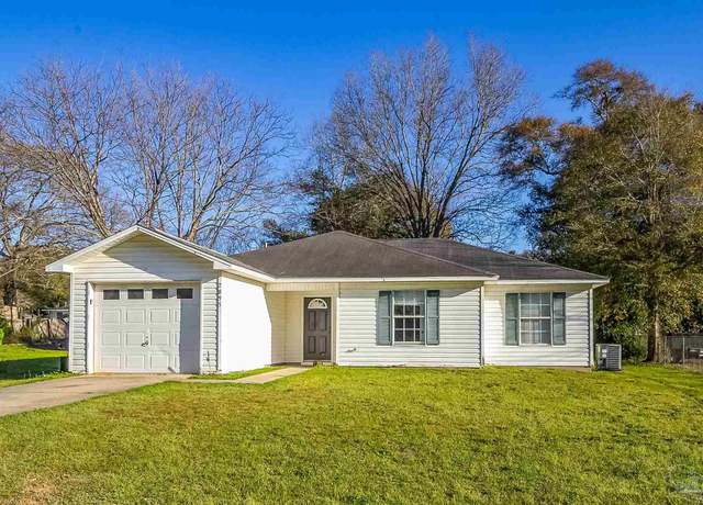 Property at 2895 Pansy Dr, Crestview, FL 32539, 3 beds, 2 baths