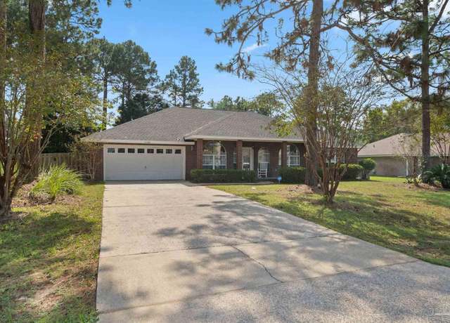 Property at 7199 Riverview St, Navarre, FL 32566, 4 beds, 2.5 baths