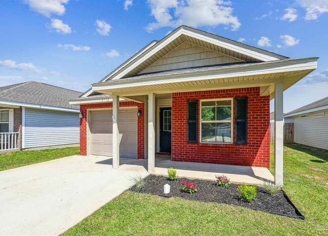 Property at 5772 Pescara Dr, Pace, FL 32571, 3 beds, 2 baths