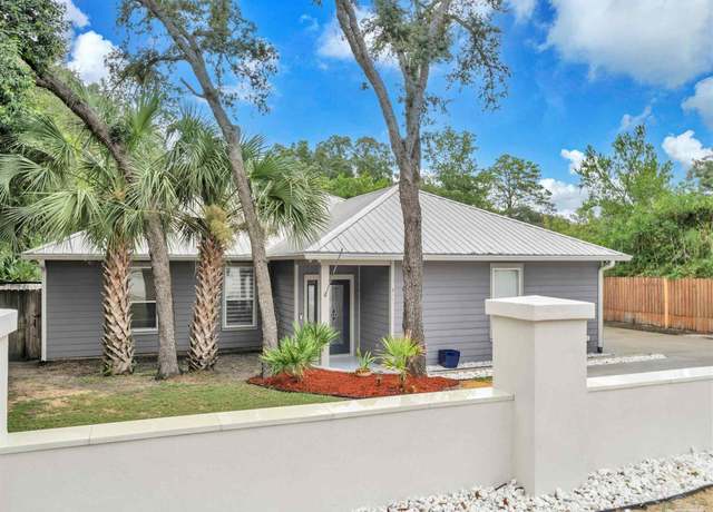 Property at 311 NW Beal Pkwy, Ft Walton Beach, FL 32548, 3 beds, 3 baths