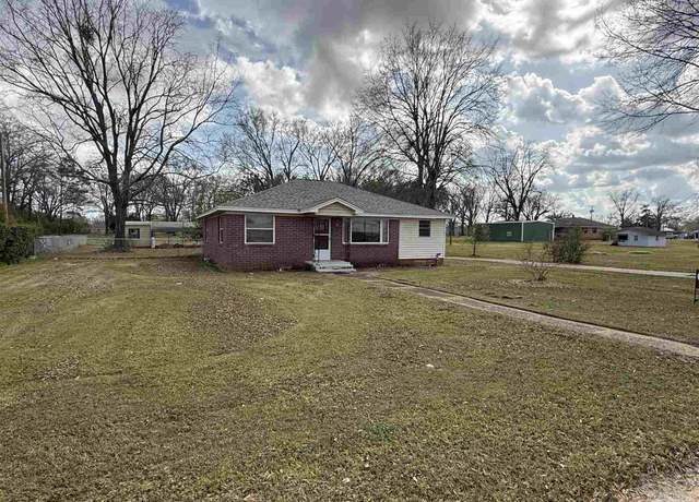 Property at 3971 Hwy 4, Jay, FL 32565, 3 beds, 1 bath