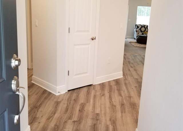 Property at 1019 Brimwood Cir Unit 5D, Cantonment, FL 32533, 3 beds, 2 baths
