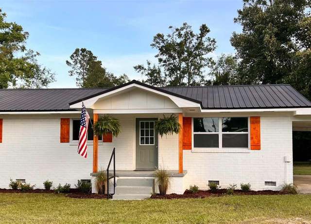 Property at 5471 Hwy 164, Walnut Hill, FL 32568, 3 beds, 1 bath