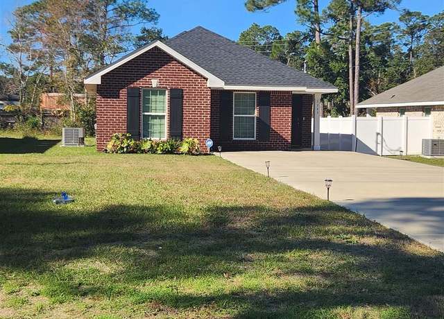 Property at 1285 Mills Ave, Pensacola, FL 32507, 3 beds, 2 baths