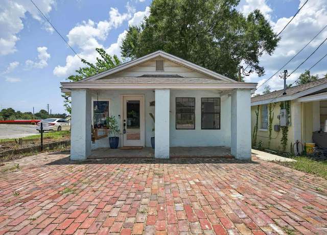 Property at 9 W Yonge St, Pensacola, FL 32501, 2 beds, 1 bath