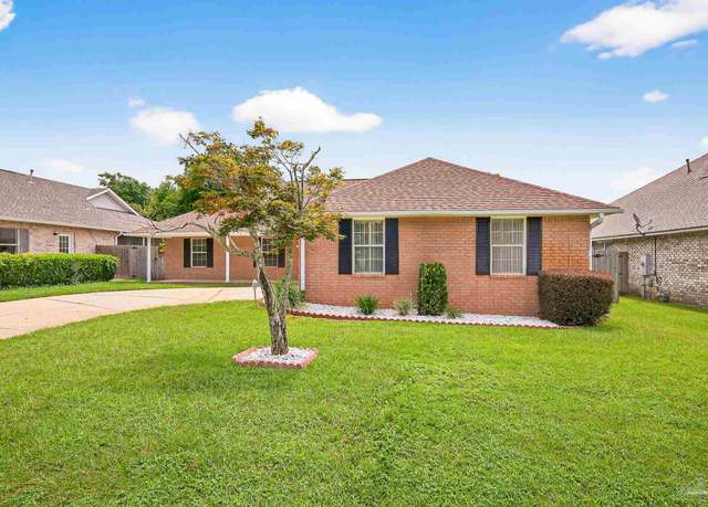 Property at 3204 Mariners Dr, Pensacola, FL 32526, 4 beds, 3 baths