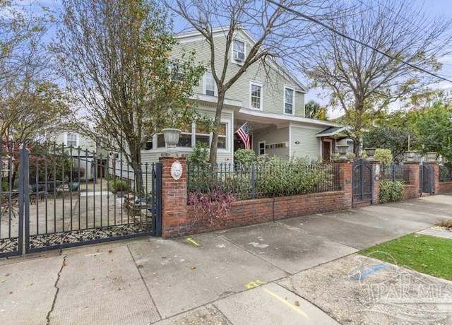 Property at 705 W Garden St, Pensacola, FL 32502