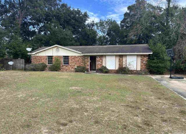 Property at 3010 Bent Oak Dr, Pensacola, FL 32526, 3 beds, 1.5 baths