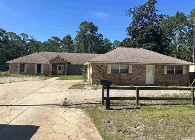 Property at 7500 St James Pl, Pensacola, FL 32506, 4 beds, 3.5 baths