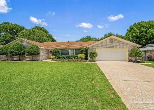 Property at 4230 Obregon Dr, Pensacola, FL 32504, 4 beds, 3 baths