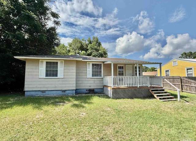 Property at 321 Chaseville St, Pensacola, FL 32507, 2 beds, 1 bath