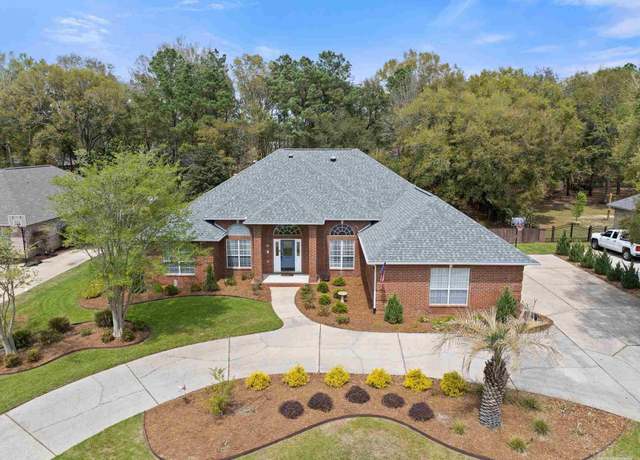 Property at 2925 Greystone Dr, Pace, FL 32571, 4 beds, 3 baths