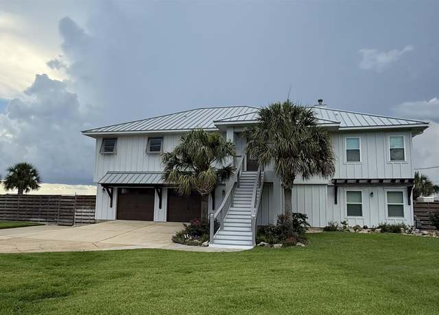 Property at 1333 La Paz Dr, Pensacola, FL 32506, 4 beds, 3 baths