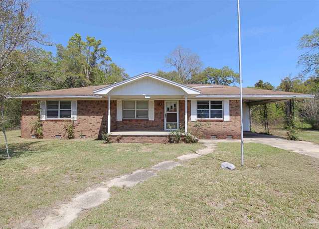 Property at 400 Kelson Rd, Pensacola, FL 32514, 3 beds, 2 baths