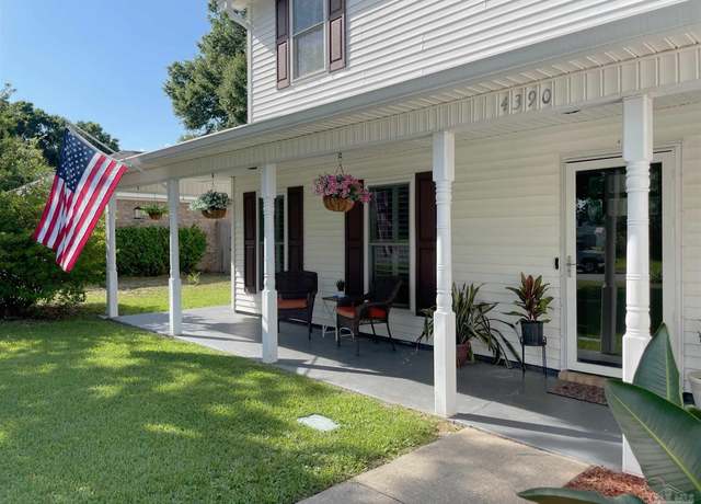 Property at 4390 La Jolla, Pensacola, FL 32504, 3 beds, 2.5 baths
