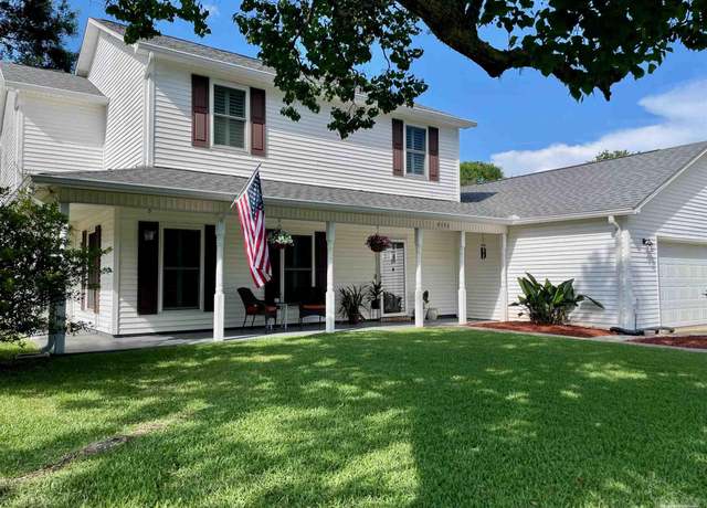 Property at 4390 La Jolla, Pensacola, FL 32504, 3 beds, 2.5 baths
