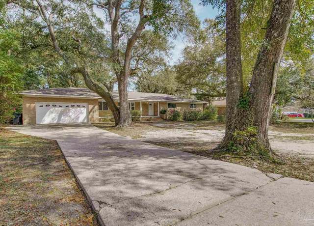 Property at 1814 61st Ave, Pensacola, FL 32506, 4 beds, 3 baths