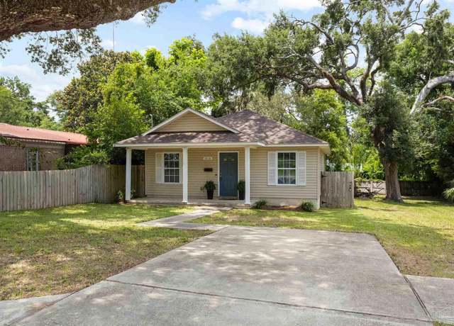 Property at 1010 W Lloyd St, Pensacola, FL 32501, 3 beds, 2 baths