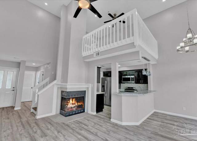 Property at 601 E Burgess Rd Unit J2, Pensacola, FL 32503, 2 beds, 2 baths