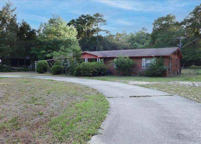 Property at 4237 Audiss Rd, Milton, FL 32583, 3 beds, 2 baths