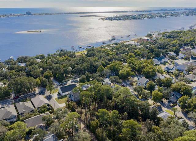 Property at 5700 Renee Ter, Pensacola, FL 32507