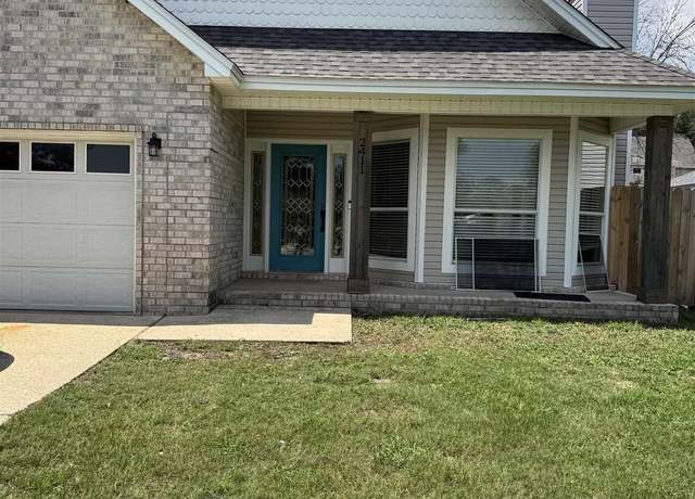 Property at 2411 N 17th Ave, Pensacola, FL 32504, 3 beds, 2 baths