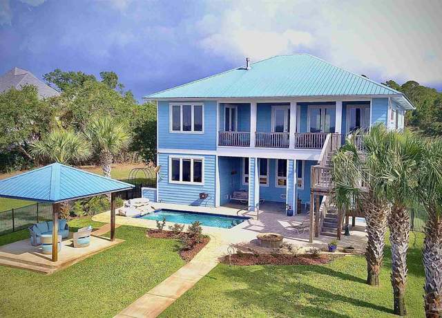 Property at 2961 Bay St, Gulf Breeze, FL 32563, 5 beds, 4.5 baths