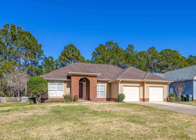 Property at 3460 Navigator Ave, Pensacola, FL 32506, 3 beds, 2 baths