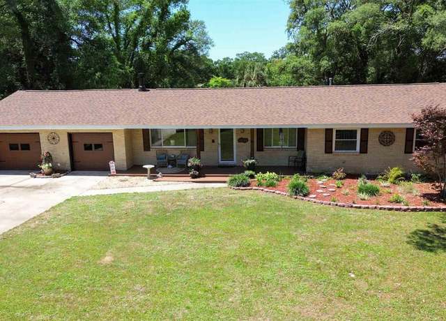 Property at 200 Talladega Trl, Pensacola, FL 32506, 3 beds, 2 baths