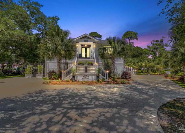 Property at 1904 Lodgepole Dr, Milton, FL 32583, 3 beds, 3.5 baths