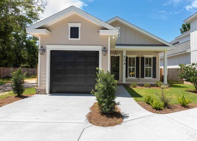 Property at 904 E Yonge St, Pensacola, FL 32503, 3 beds, 2 baths