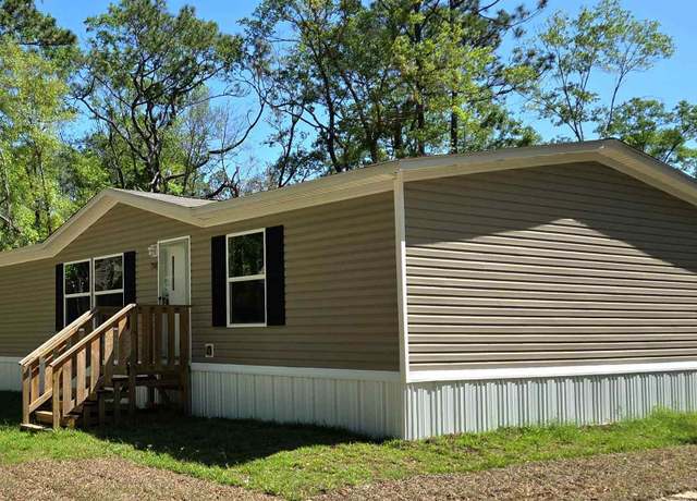 Property at 7745 Old Hickory Hammock Rd, Milton, FL 32583, 3 beds, 2 baths