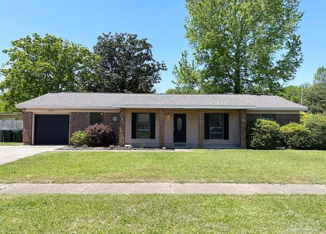 Property at 7983 Coronet Dr, Pensacola, FL 32514, 4 beds, 2 baths