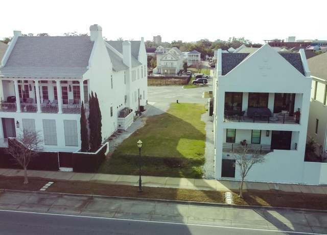 Property at 151 S 9th Ave, Pensacola, FL 32502