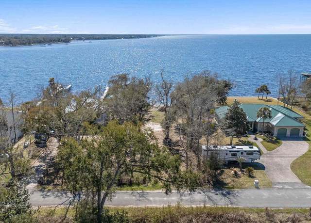 Property at 6881 Santa Clara Dr, Navarre, FL 32566