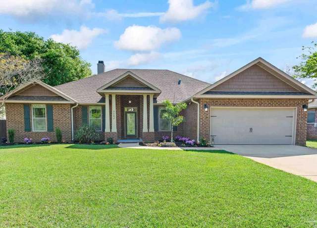 Property at 2682 New Haven Blvd, Navarre, FL 32566, 4 beds, 3 baths