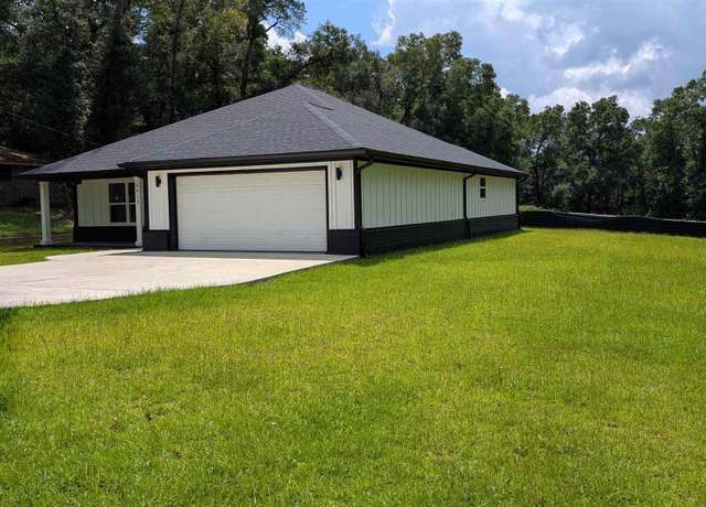 Property at 6413 Sanders St, Milton, FL 32570, 3 beds, 2 baths