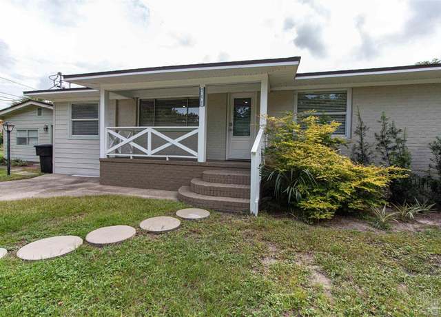 Property at 701 N 18th Ave, Pensacola, FL 32501, 4 beds, 2 baths
