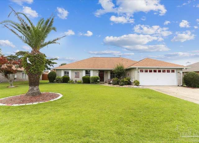Property at 2208 Blue Lake Dr, Pensacola, FL 32506, 4 beds, 3 baths