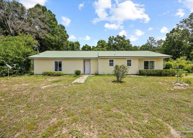 Property at 3950 Oakus Dr, Milton, FL 32583, 2 beds, 1 bath