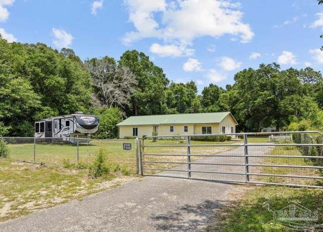 Property at 3950 Oakus Dr, Milton, FL 32583, 2 beds, 1 bath
