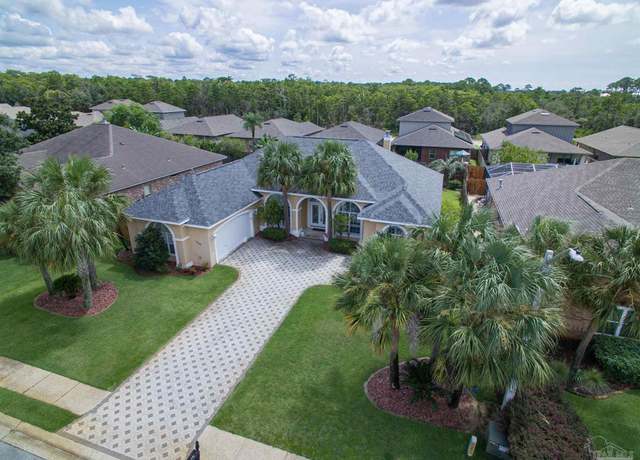 Property at 1988 Heritage Park Way, Navarre, FL 32566, 4 beds, 3 baths