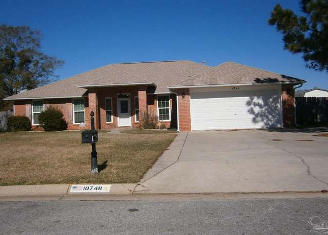 Property at 10748 Country Ostrich Dr, Pensacola, FL 32534, 4 beds, 3 baths