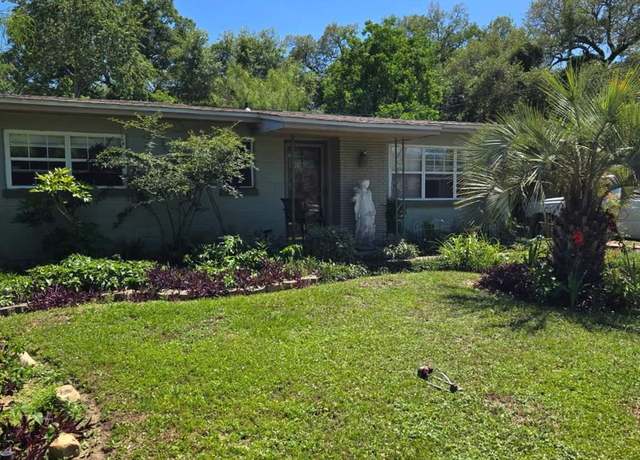 Property at 835 S Madison Dr, Pensacola, FL 32505, 3 beds, 1 bath